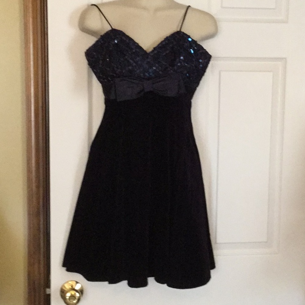 DE-Laru Dress